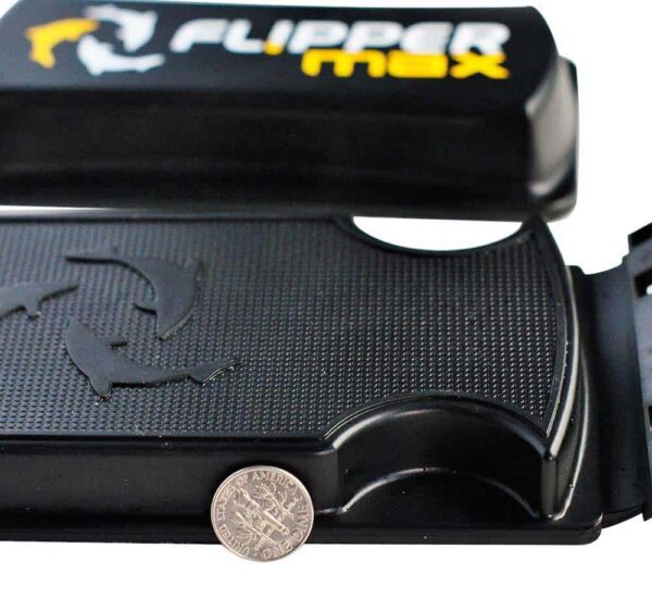 Flipper MAX 2-in-1 Magnetic Algae Cleaner for Glass or Acrylic Aquariums - Image 2